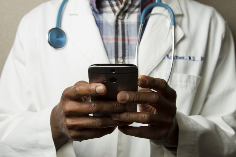 Healthcare & Life Sciences AI Solutions
